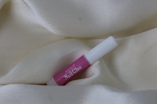 Tube de colle